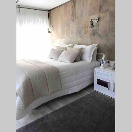 Ferienwohnung Piso Otero Ocampo, En El Centro De Sanxenxo Pontevedra Exterior foto