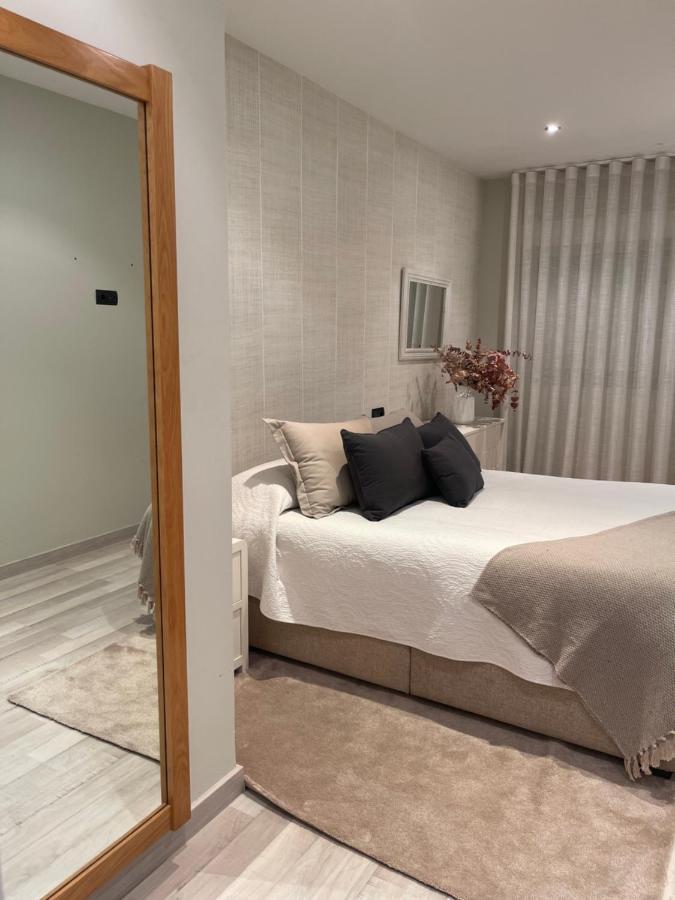 Ferienwohnung Piso Otero Ocampo, En El Centro De Sanxenxo Pontevedra Exterior foto